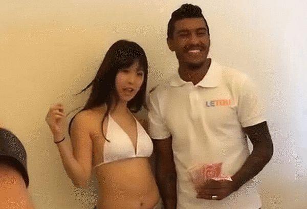 免费看美女部位隐私