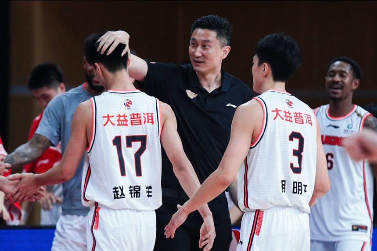 隐居的相亲大会现场